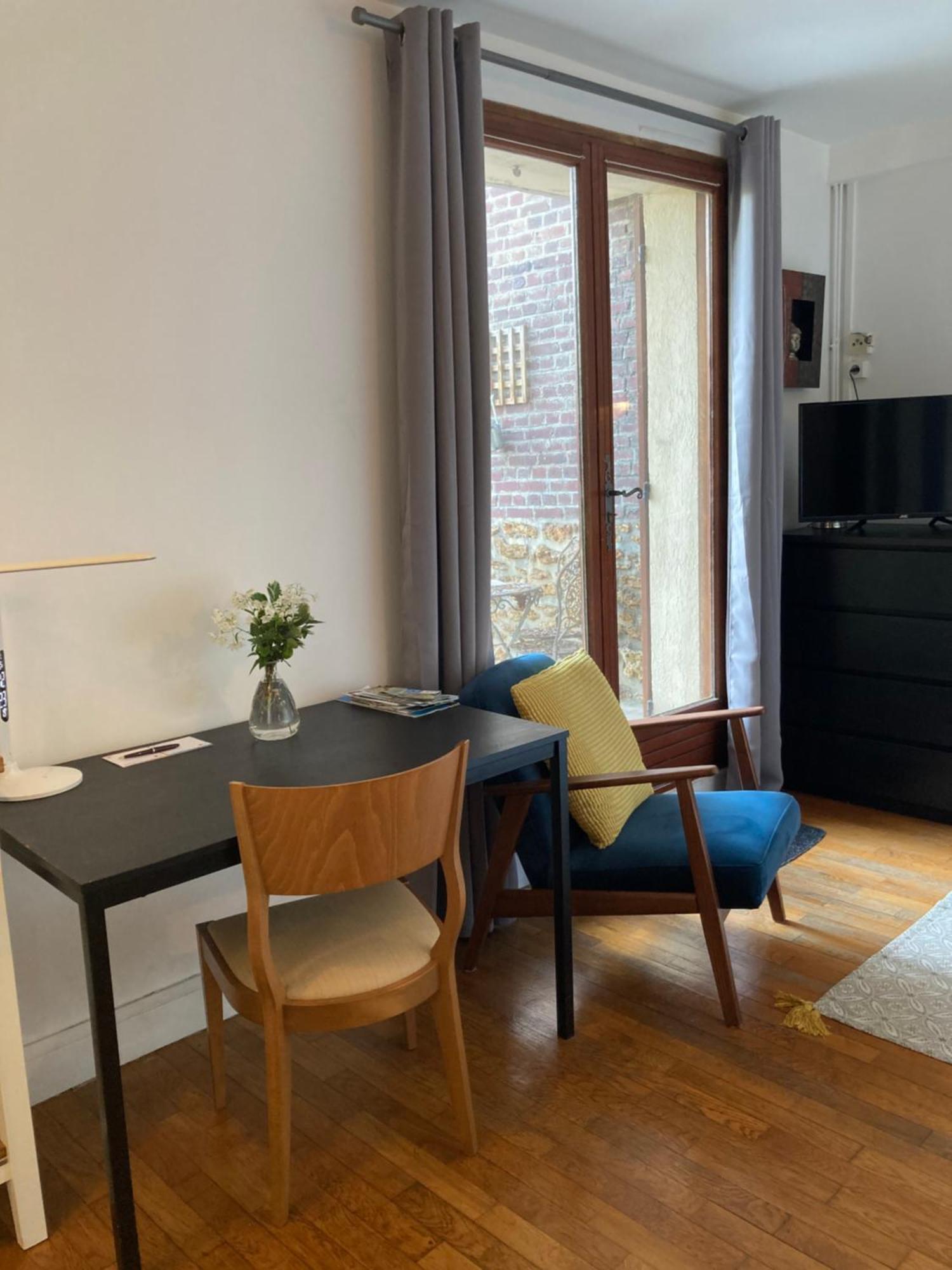 Studio Avec Terrasse Sur Jardin Fontenay-sous-Bois Exterior foto